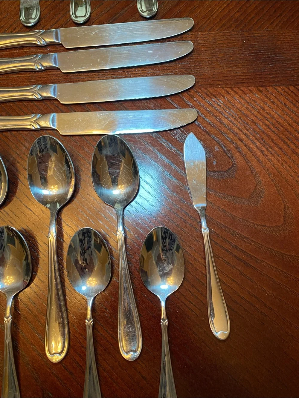 Wallace 18/10 Stainless Steel Flatware 8 piece  Set 45 pieces